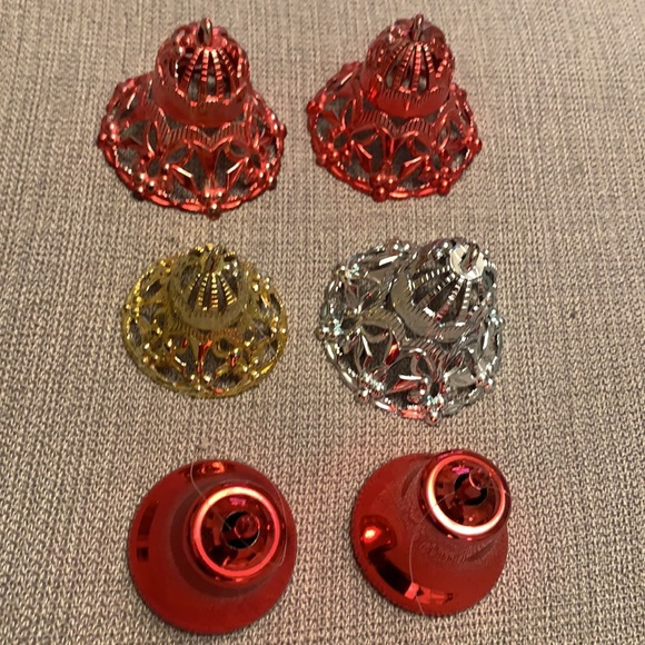 Vintage Set of 6 Christmas Ornaments Bells - Picture 2 of 7